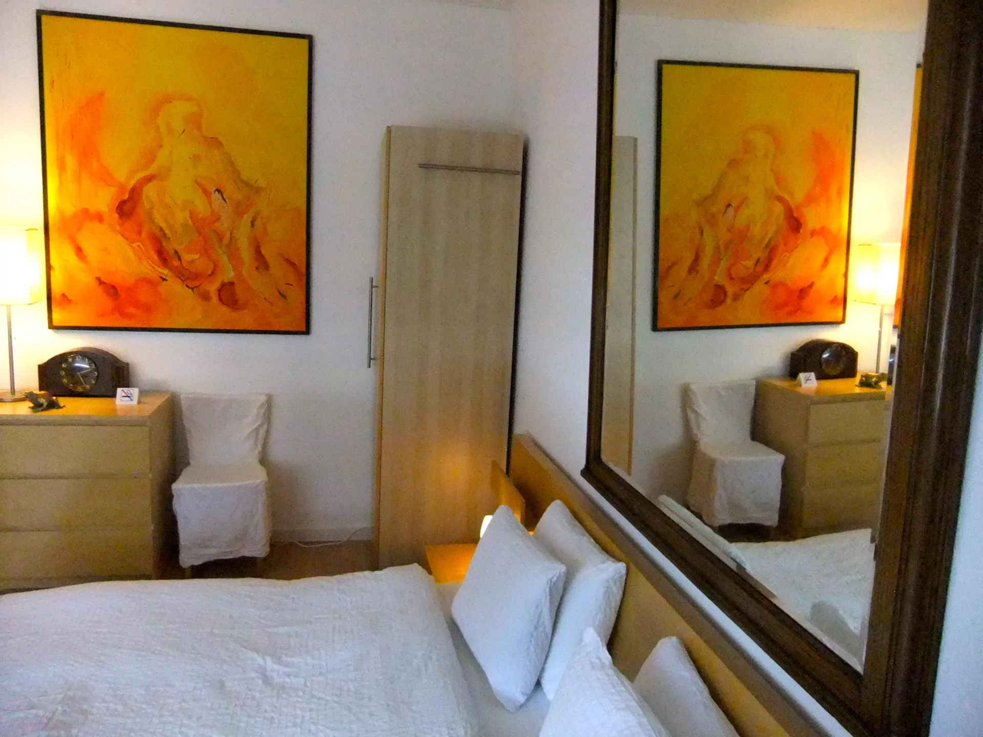 orange-room-7